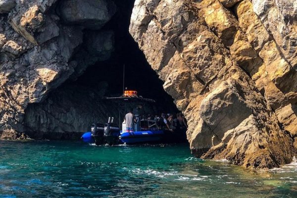 18985-arrabida-secret-beaches-and-caves-boat-tour-1679436527