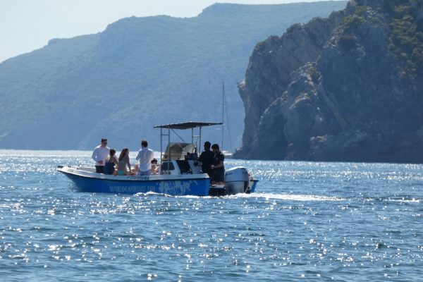 19019-arrabida-secret-beaches-and-caves-boat-tour-1679436528