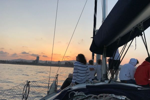 19531-sunset-cruise-on-a-sailing-boat-in-barcelona-1681303861