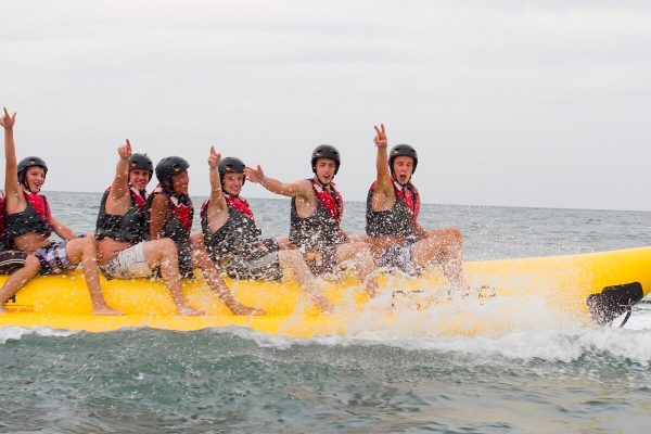 20159-banana-boat-in-barcelona-1683802038