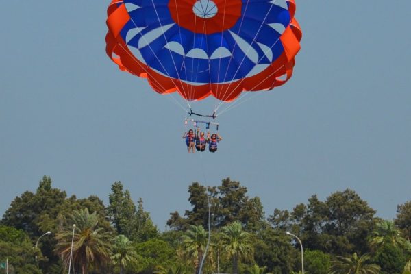 2114-cover-for-parasailing-in-vilamoura-1575397855