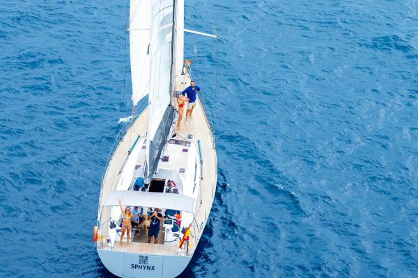 21186-private-luxury-sailing-tour-in-barcelona-1691483965