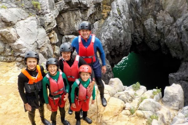 21685-coasteering-for-families-in-the-algarve-1692114138