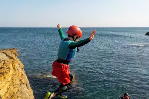 21687-coasteering-for-families-in-the-algarve-1692114138