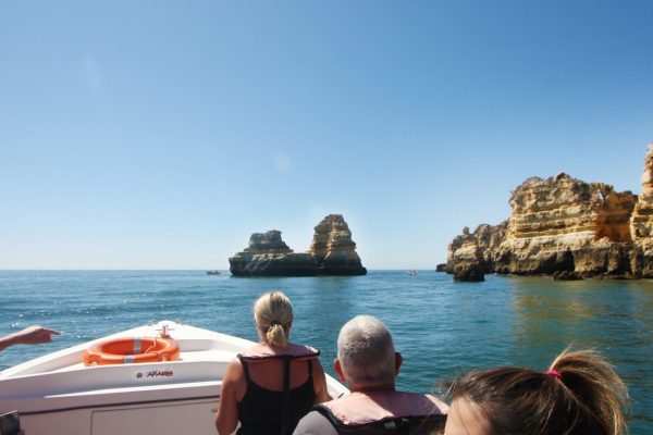 2187-cover-for-boat-trip-to-ponta-da-piedade-1575397887