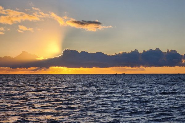 24276-sunset-boat-tour-oahu-1701699659