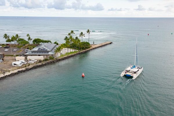 24291-panoramic-sailing-tour-in-waikiki-1701704194