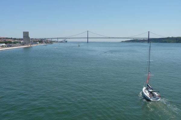 24310-1h-lisbon-boat-tour-1701774715