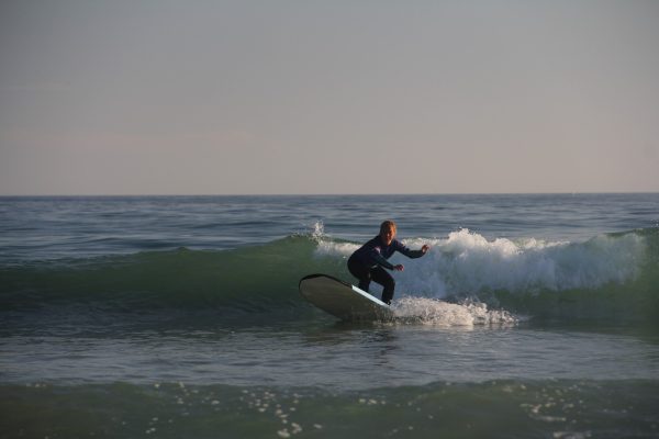 24714-first-surf-experience-in-the-algarve-1704709958