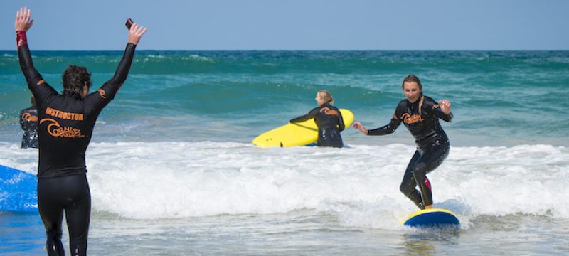 25851-surf-lesson-in-cornwall-1711010083