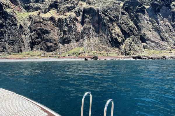 25893-luxury-yacht-rental-in-madeira-1711382561