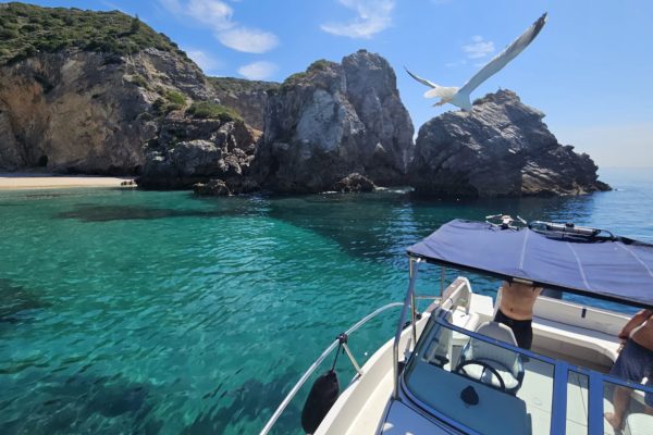 27209-boat-tour-along-sesimbra-coast-1722229464