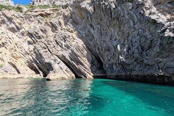 27219-boat-tour-along-sesimbra-coast-1722229464