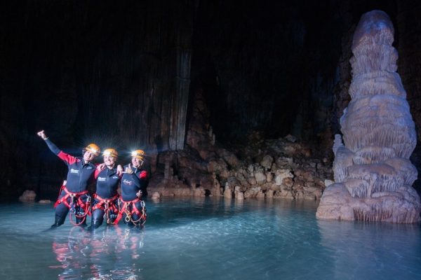 2766-sea-caving-in-mallorca-1575398180