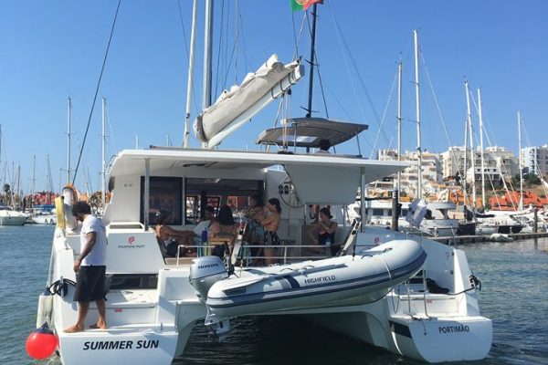 3074-luxury-catamaran-from-portimao-1575398323