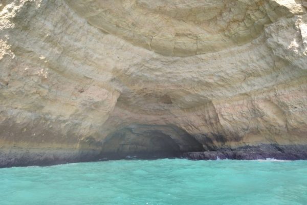 333-you-ll-be-amazed-by-the-amount-of-caves-1575397048