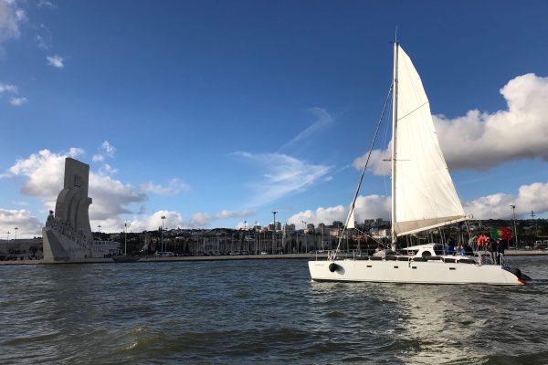 3909-private-catamaran-in-lisbon-1575398721