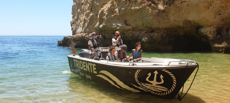 3991-cave-boat-tour-from-armacao-de-pera-1679071961