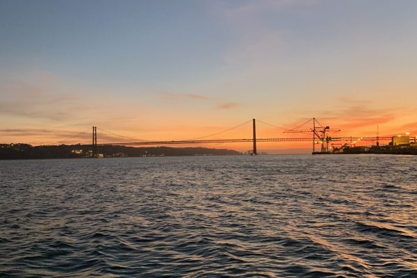 5938-lisbon-sunset-trip-1594558965