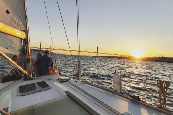 6105-private-sunset-sail-in-lisbon-1599319260