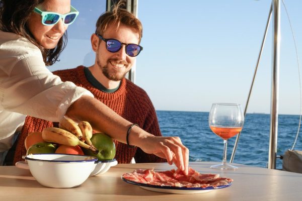 6545-enjoy-the-food-on-a-catamaran-in-barcelona-1609981606