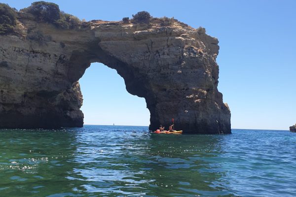 6802-coastal-kayak-tour-in-algarve-1611577469