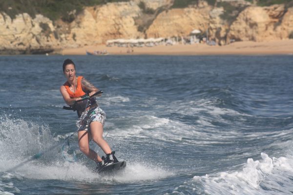 6847-wake-board-in-armacao-de-pera-1611586748