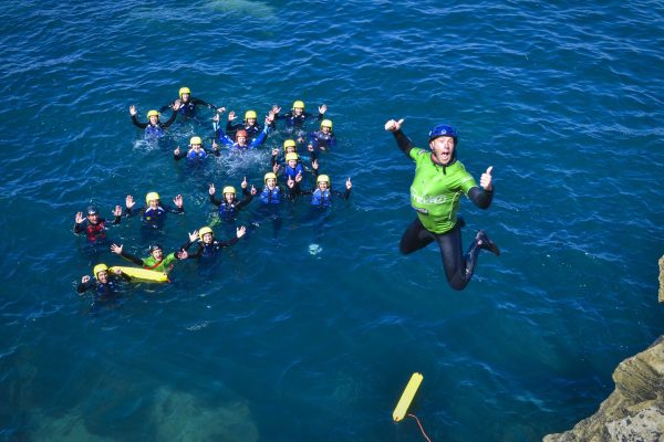 7199-coasteering-in-newquay-is-a-true-adventure-1675852812