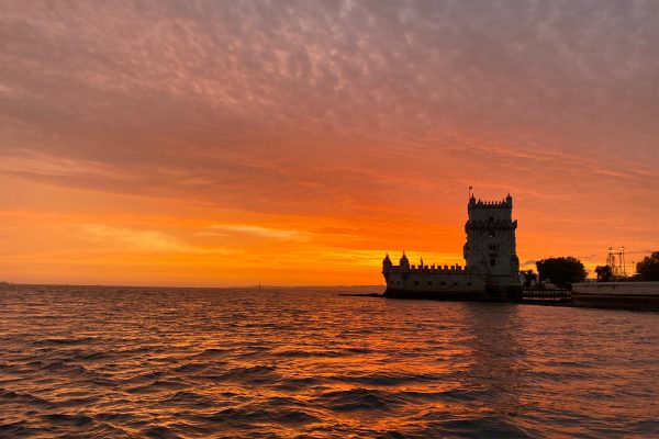 8638-sunset-sailing-tour-in-lisbon-1645125570