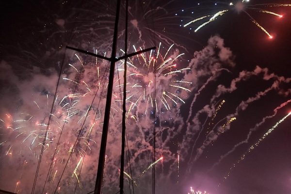 8694-new-year-s-fireworks-in-lisbon-1645610955