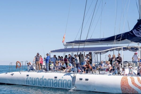 8990-afternoon-boat-party-valencia-1648566625