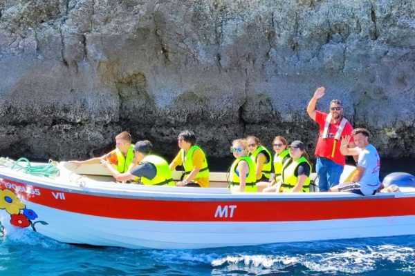 Excursión a la Gruta Lagos Bom Dia