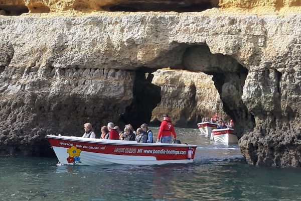 bom-dia-boat-trips-lagos-algarve-winter-special